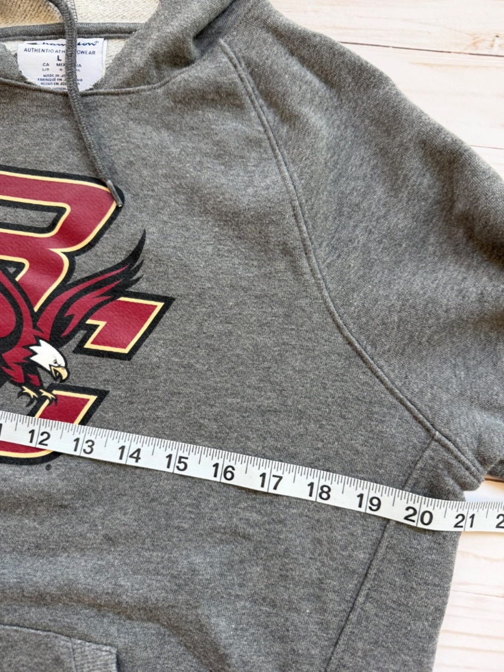 Champion Boston College Eagles Gray Hoodie Size Large Distressed Frayed Neck - Picture 6 of 8